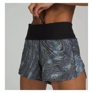 LULULEMON speed up shorts 4”
